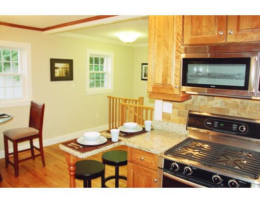 40 Miller Road, Unit 1 Newton, MA 02459 - Photo 3 of 20