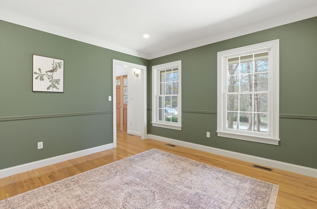 161 Tenney Street Georgetown, MA 01833 - Photo 20 of 41