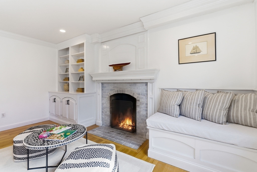 161 Tenney Street Georgetown, MA 01833 - Photo 7 of 41