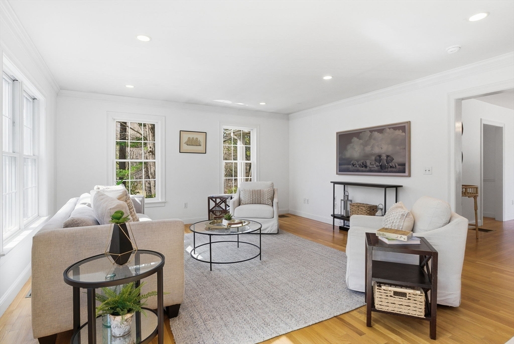 161 Tenney Street Georgetown, MA 01833 - Photo 8 of 41