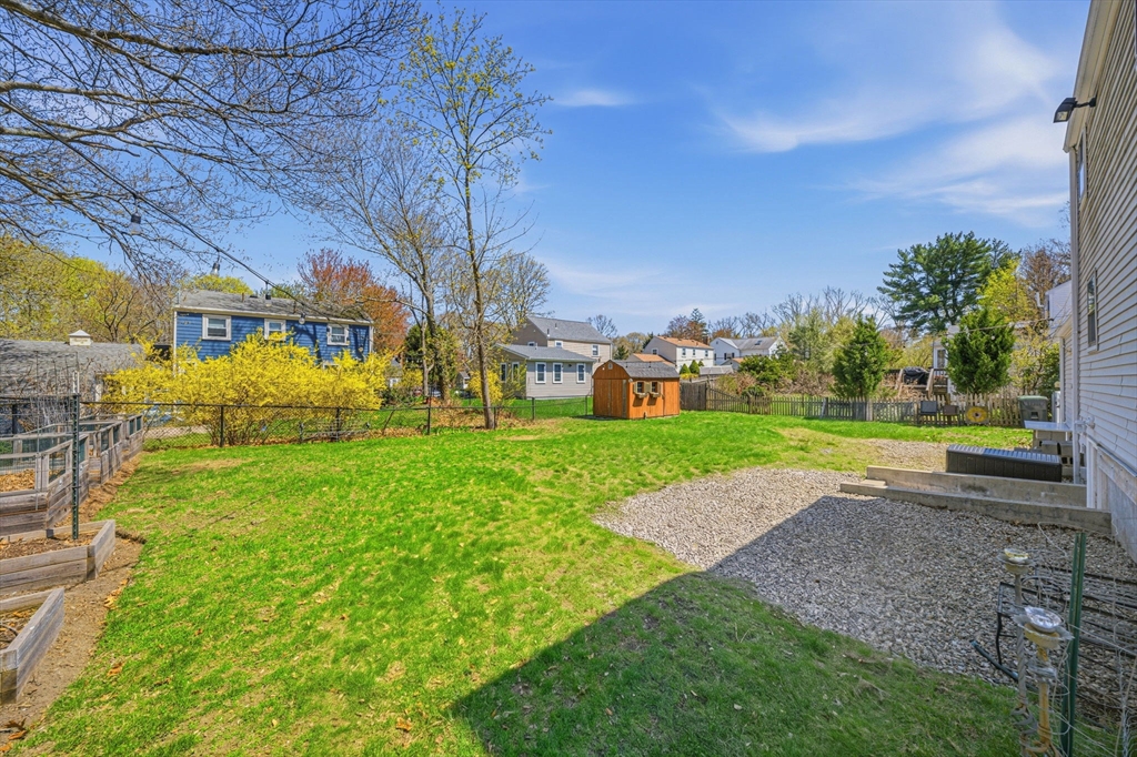 28 Lilly Lane Dedham, MA 02026 - Photo 3 of 24