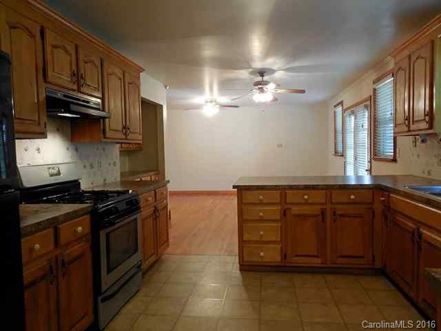 859 Saddle Ridge Road Fort Mill, SC 29708 - Photo 11 of 24 Gallery Image 11