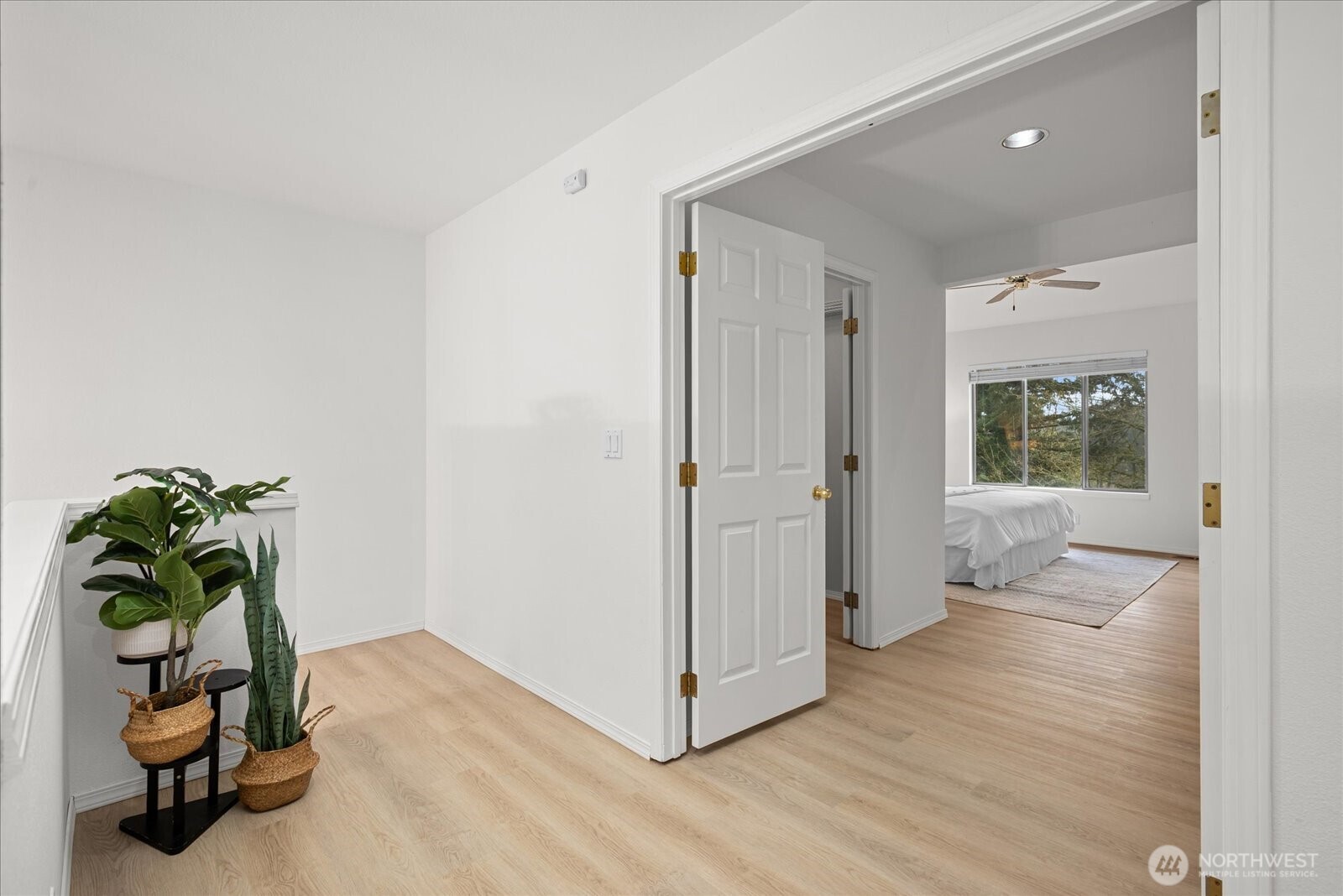 7250 Northeast Old Redmond Road, Unit F124 Redmond, WA 98052 - Photo 21 of 40