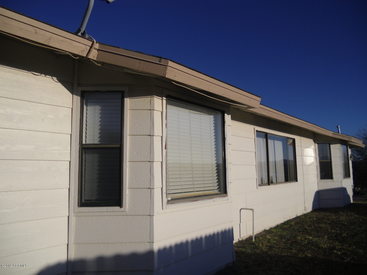 63 Camino Pesqueira Rio Rico, AZ 85648 - Photo 4 of 36