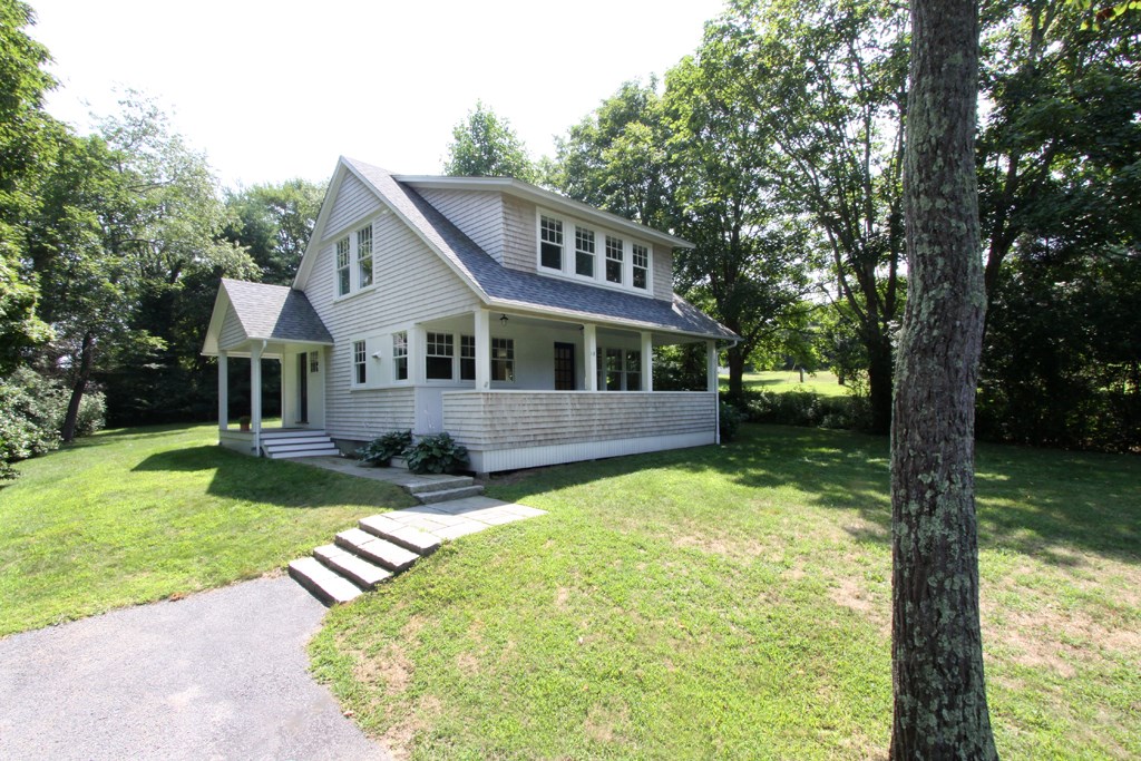 18 West Main Road Little Compton, RI 02837 - Photo 1 of 12