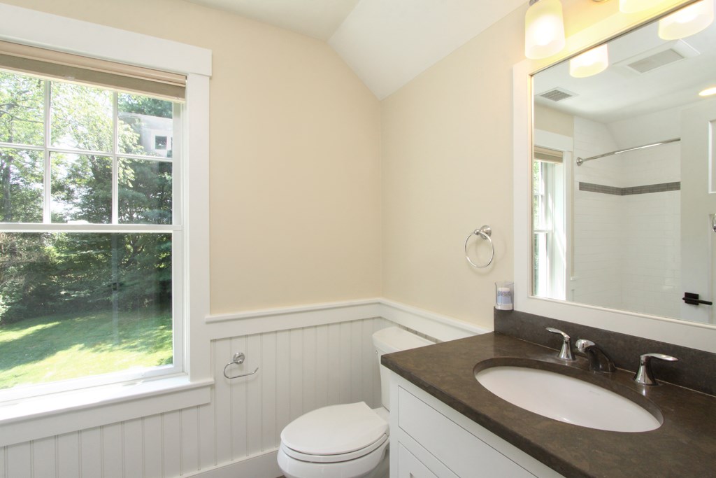 18 West Main Road Little Compton, RI 02837 - Photo 5 of 12