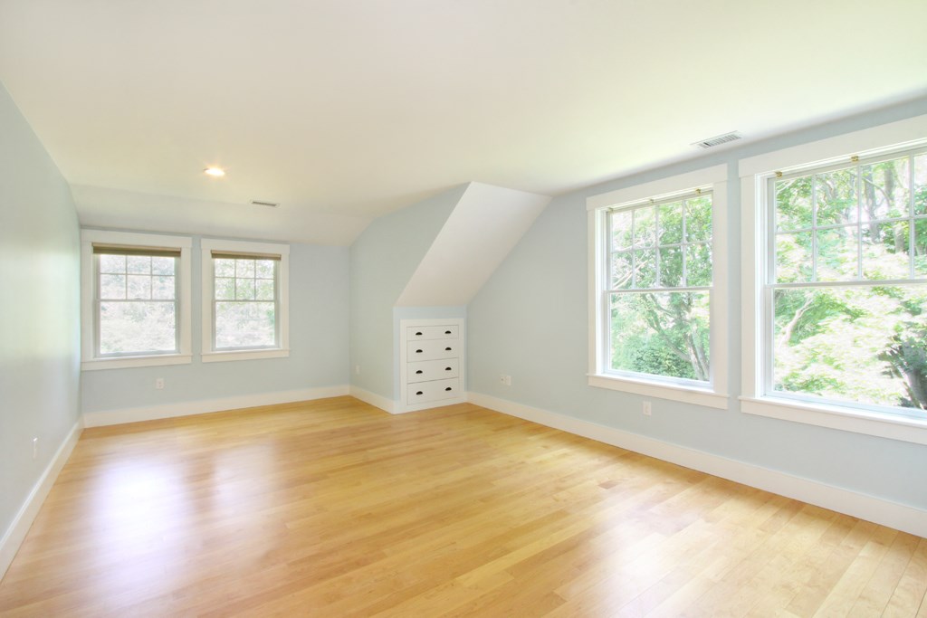 18 West Main Road Little Compton, RI 02837 - Photo 6 of 12