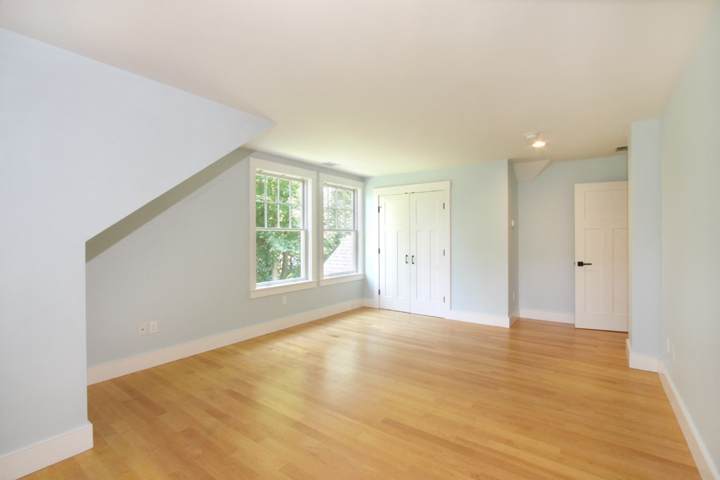 18 West Main Road Little Compton, RI 02837 - Photo 7 of 12