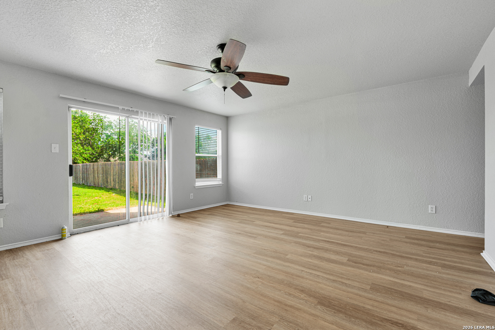 6903 Pecan Fall Converse, TX 78109 - Photo 8 of 24