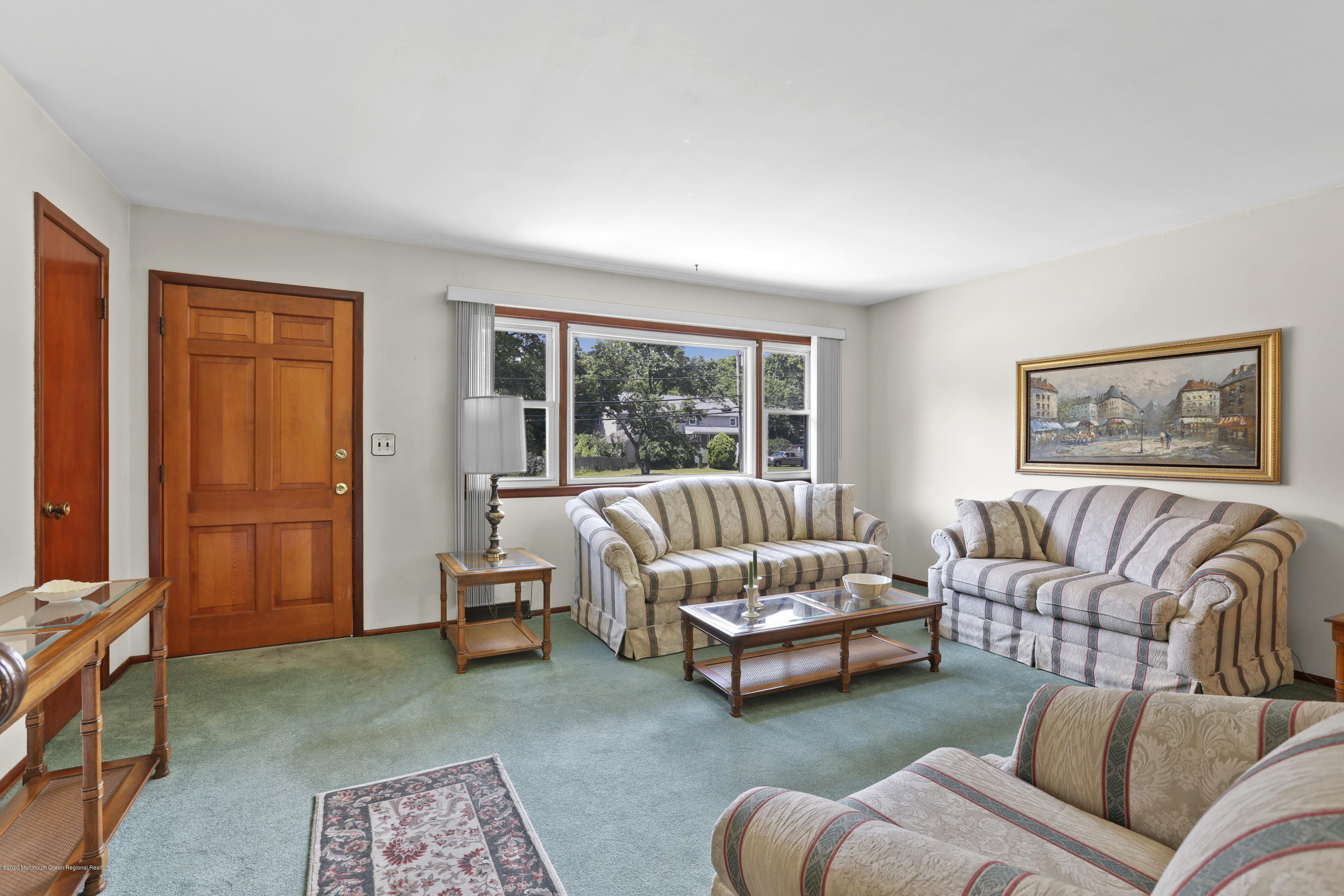 26 Lloyd Road Morganville, NJ 07751 - Photo 6 of 33 living room