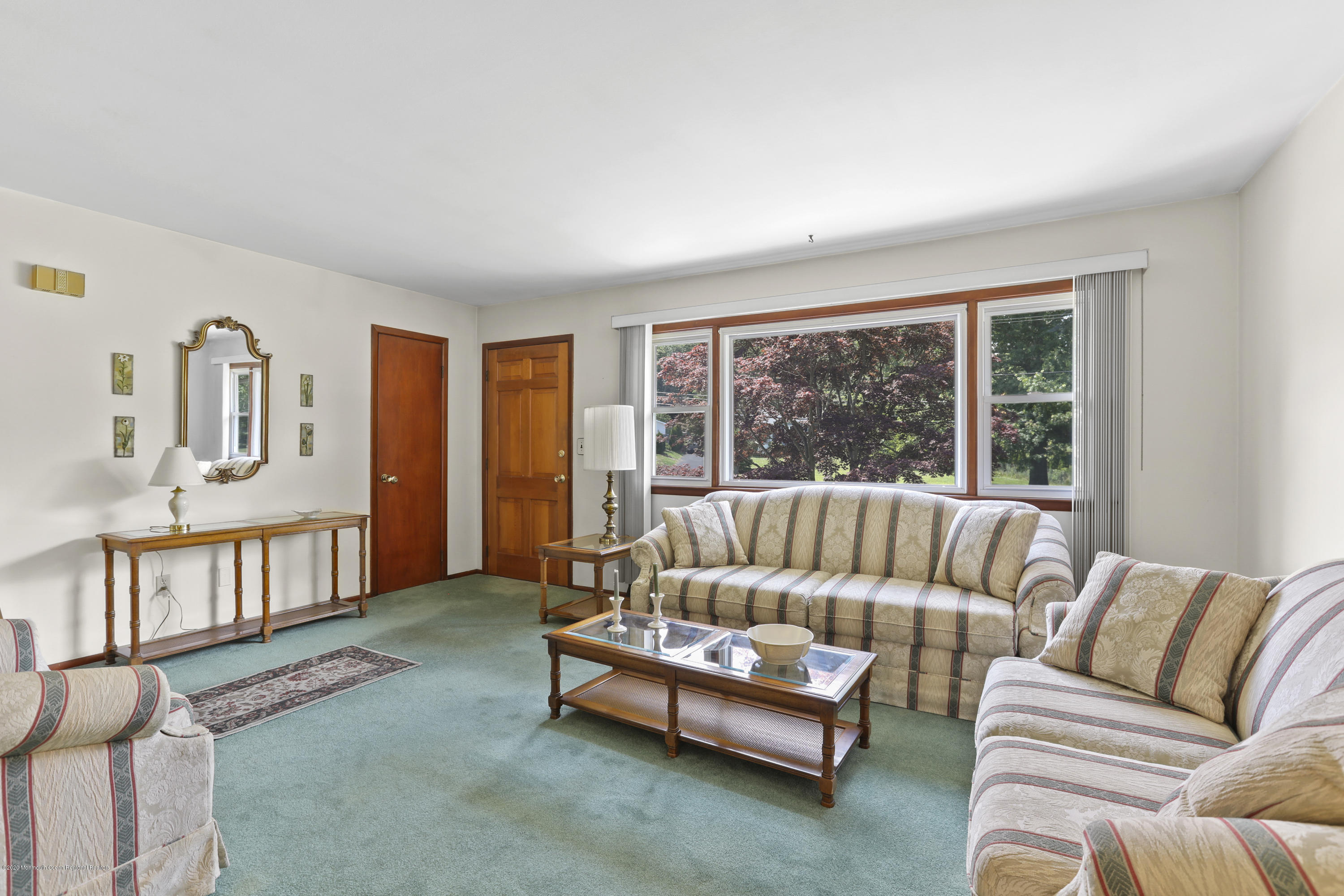 26 Lloyd Road Morganville, NJ 07751 - Photo 7 of 33 living room