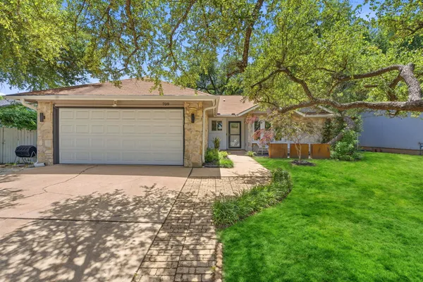 $425,000 | 709 Russet Valley Drive, Cedar Park, TX 78613