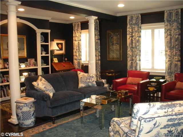 208 Hathaway Road Richmond, VA 23221 - Photo 4 of 12 Den/Family/Great Room