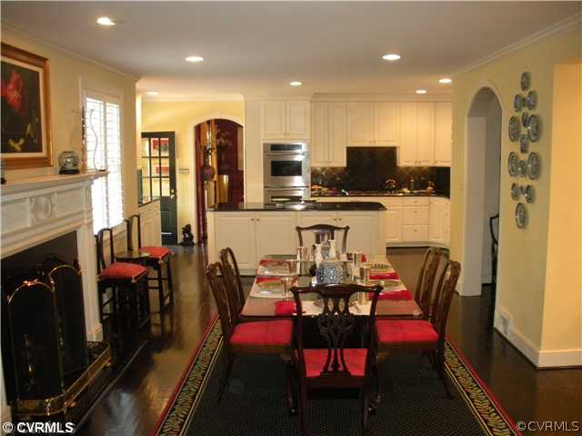 208 Hathaway Road Richmond, VA 23221 - Photo 5 of 12 Kitchen - Chef's Kitchen open to large Breakfast R