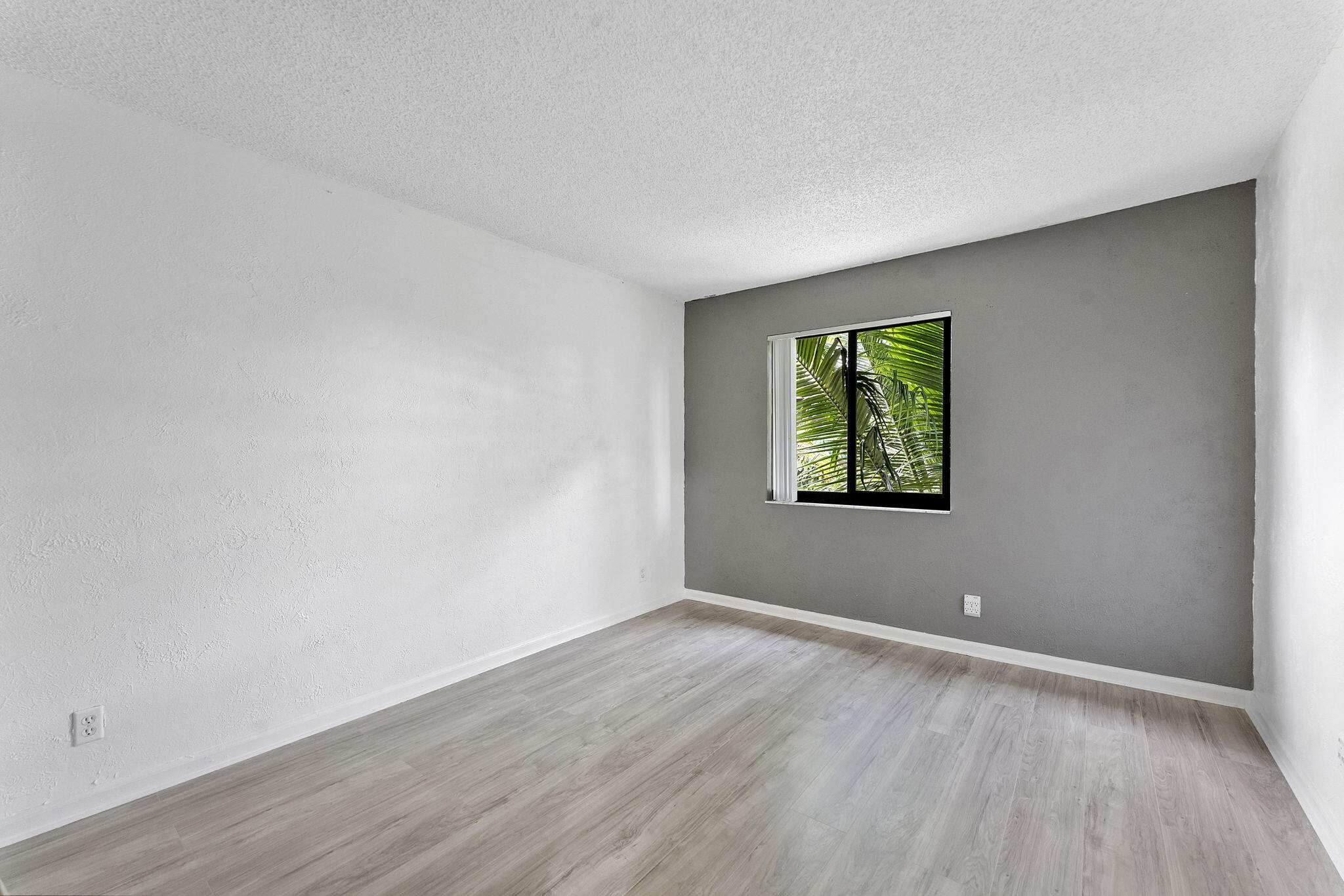 2828 Kirk Road Lake Worth, FL 33461 - Photo 18 of 22 Bedroom 3