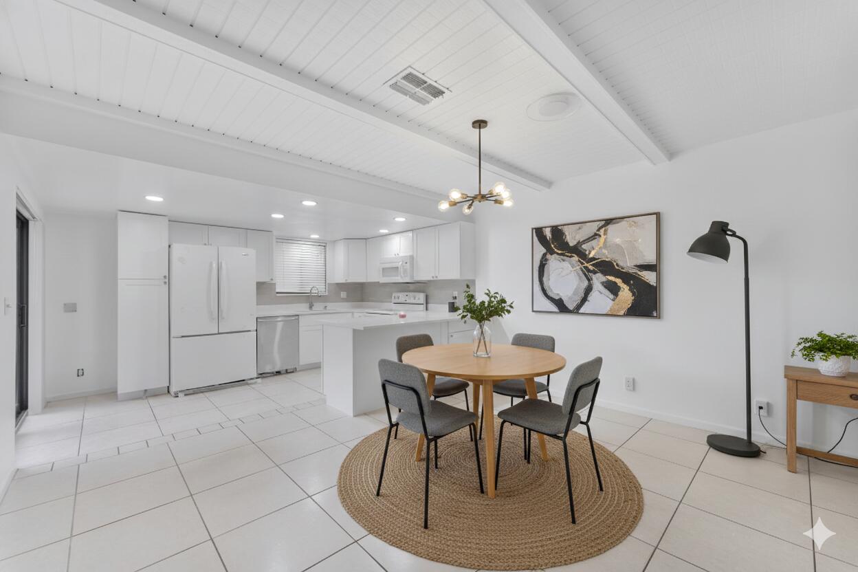 2828 Kirk Road Lake Worth, FL 33461 - Photo 4 of 22 Virtual staging Dining Area