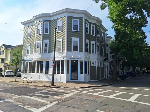 $2,449,000 | 293 Cypress Street, Brookline, MA 02445