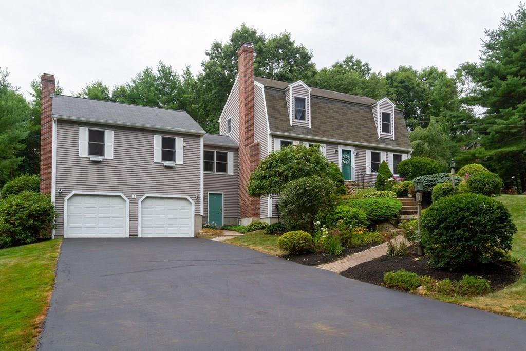 31 Fowler Street Upton, MA 01568 - Photo 1 of 26 Gallery Image 1