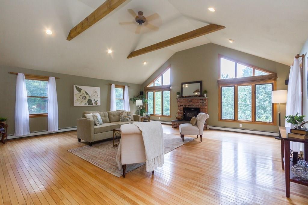31 Fowler Street Upton, MA 01568 - Photo 5 of 26 Gallery Image 5