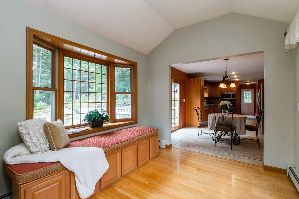 31 Fowler Street Upton, MA 01568 - Photo 8 of 26 Gallery Image 8