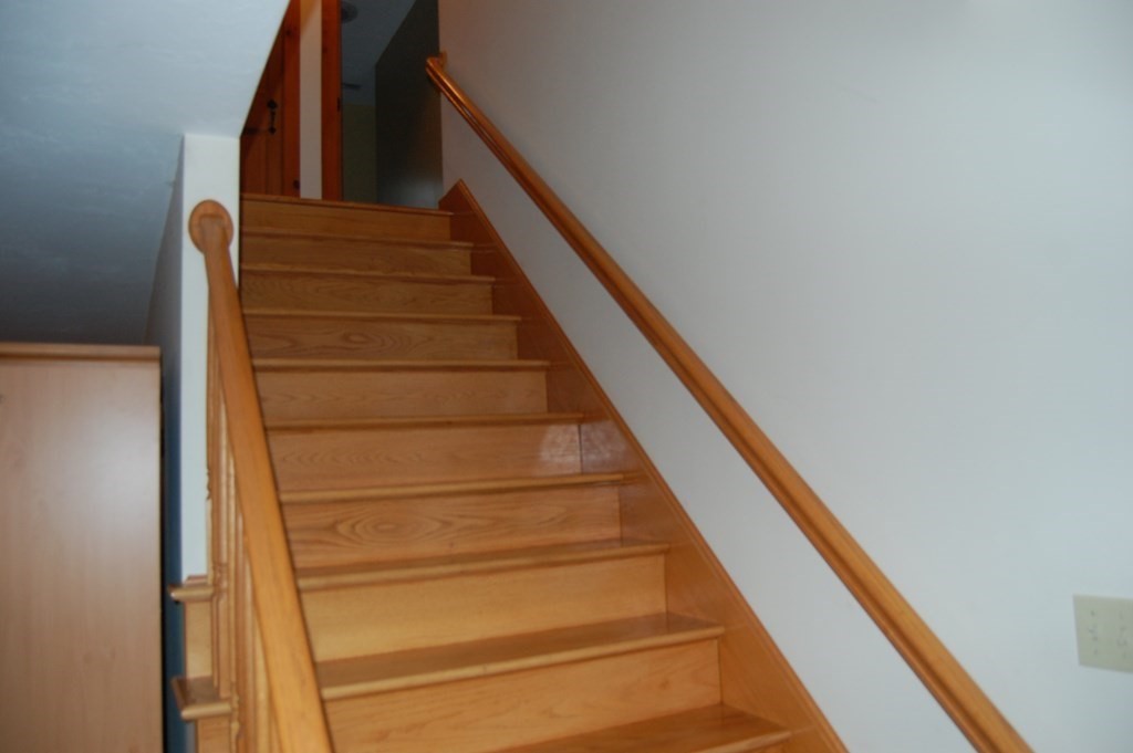 215 Crouch Road Warren, MA 01092 - Photo 14 of 33 a view of entryway