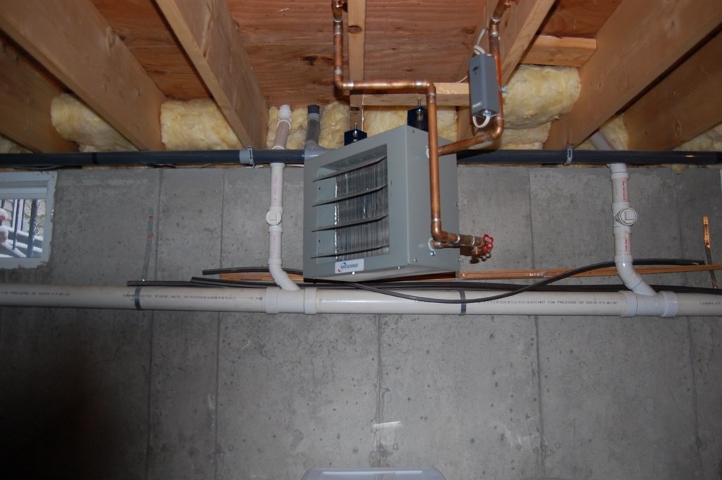 215 Crouch Road Warren, MA 01092 - Photo 32 of 33 a view of a air conditioner