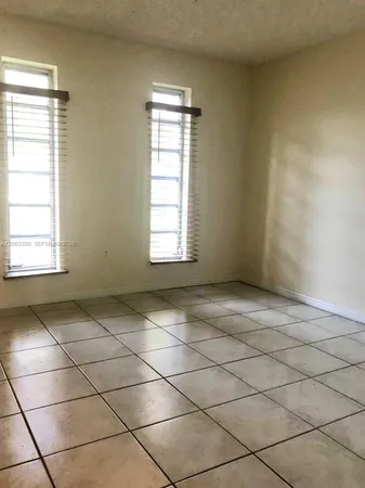 $3,450 | 4900 Southwest 36th Court, Hollywood, FL 33023