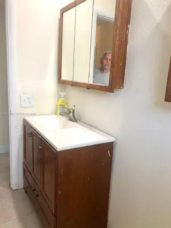 $3,450 | 4900 Southwest 36th Court, Hollywood, FL 33023