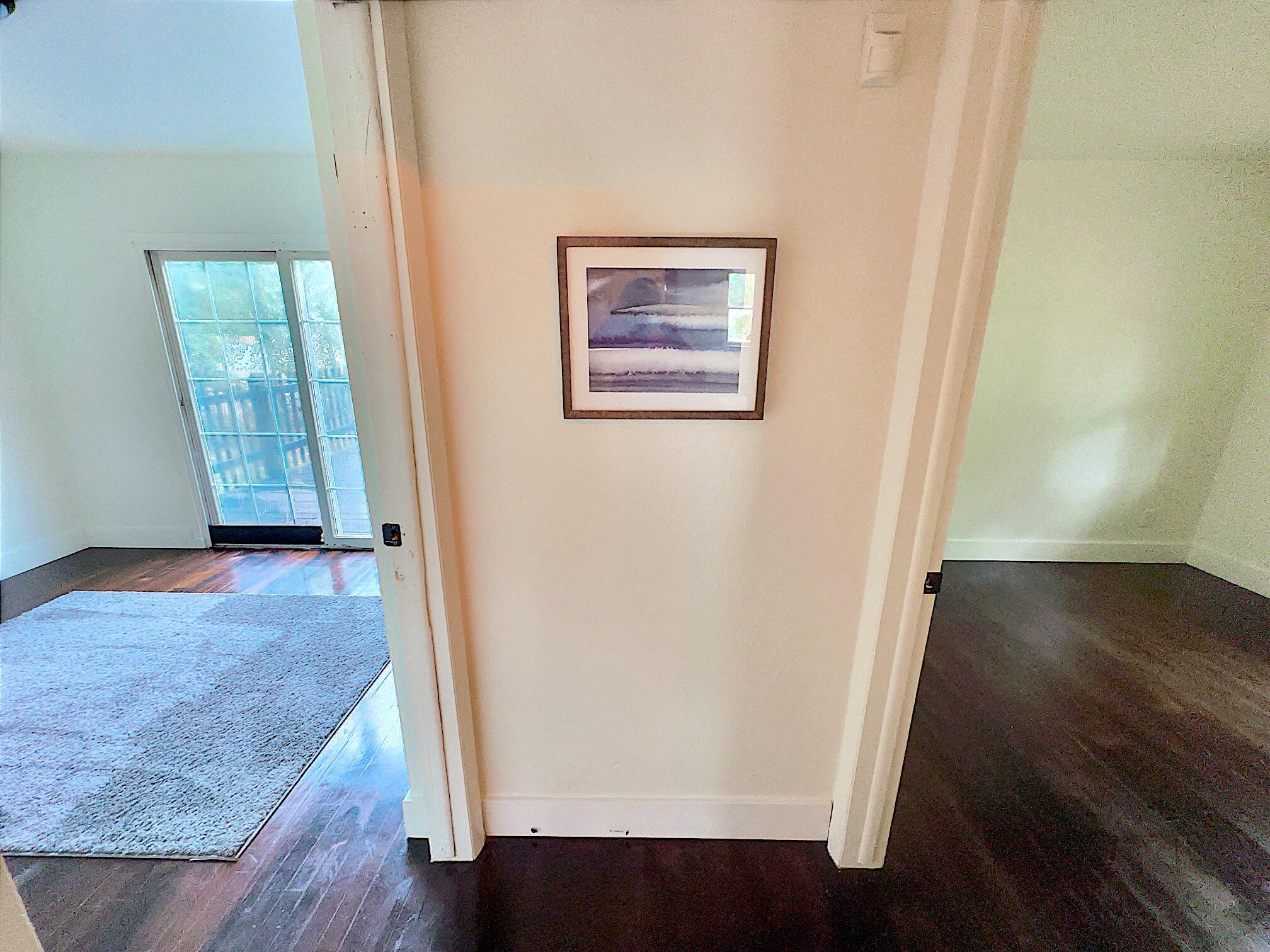 2517 Riordan Street Muskegon, MI 49444 - Photo 15 of 41 6 Hallway