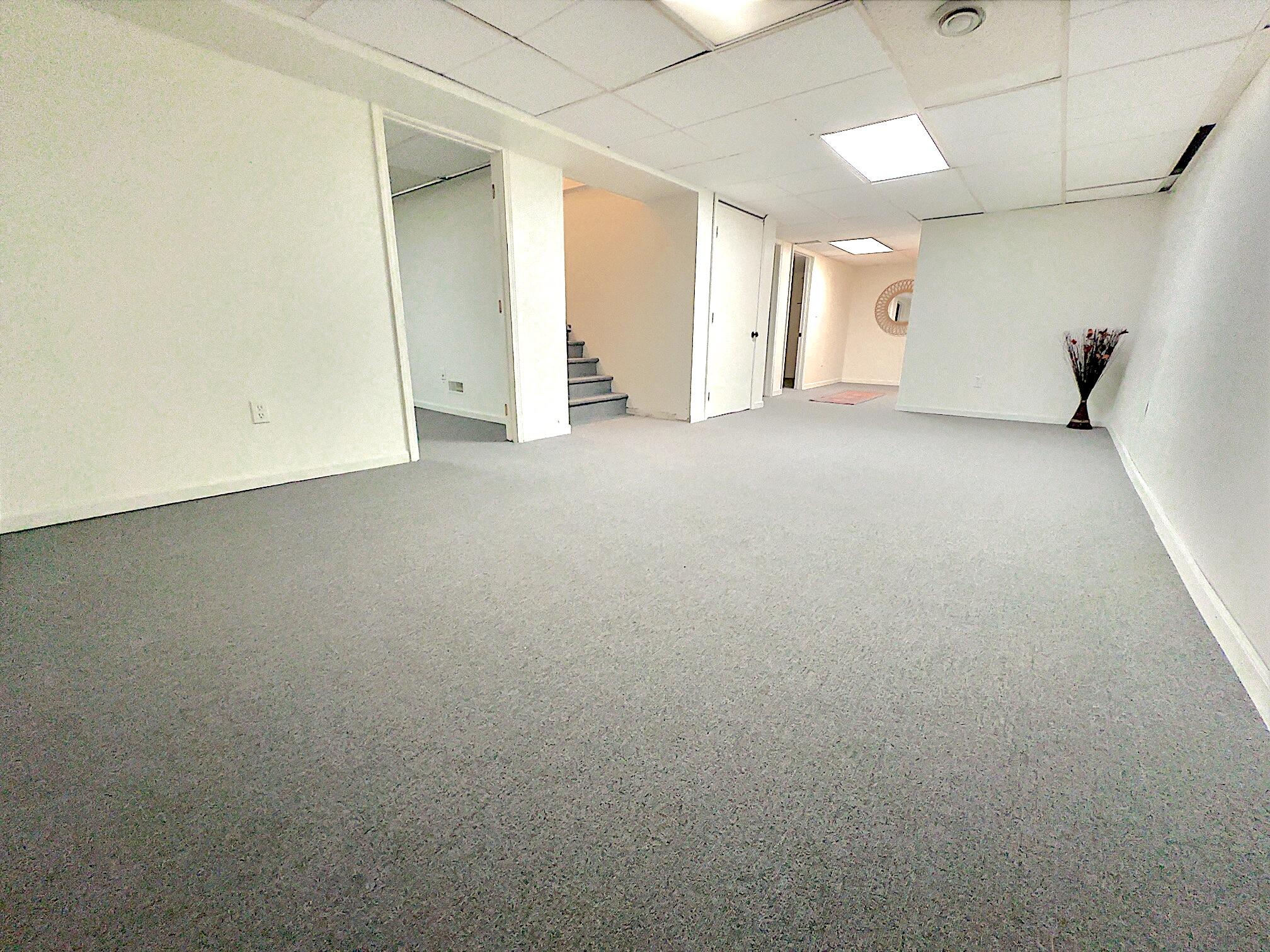 2517 Riordan Street Muskegon, MI 49444 - Photo 24 of 41 9 Lower Level (1)