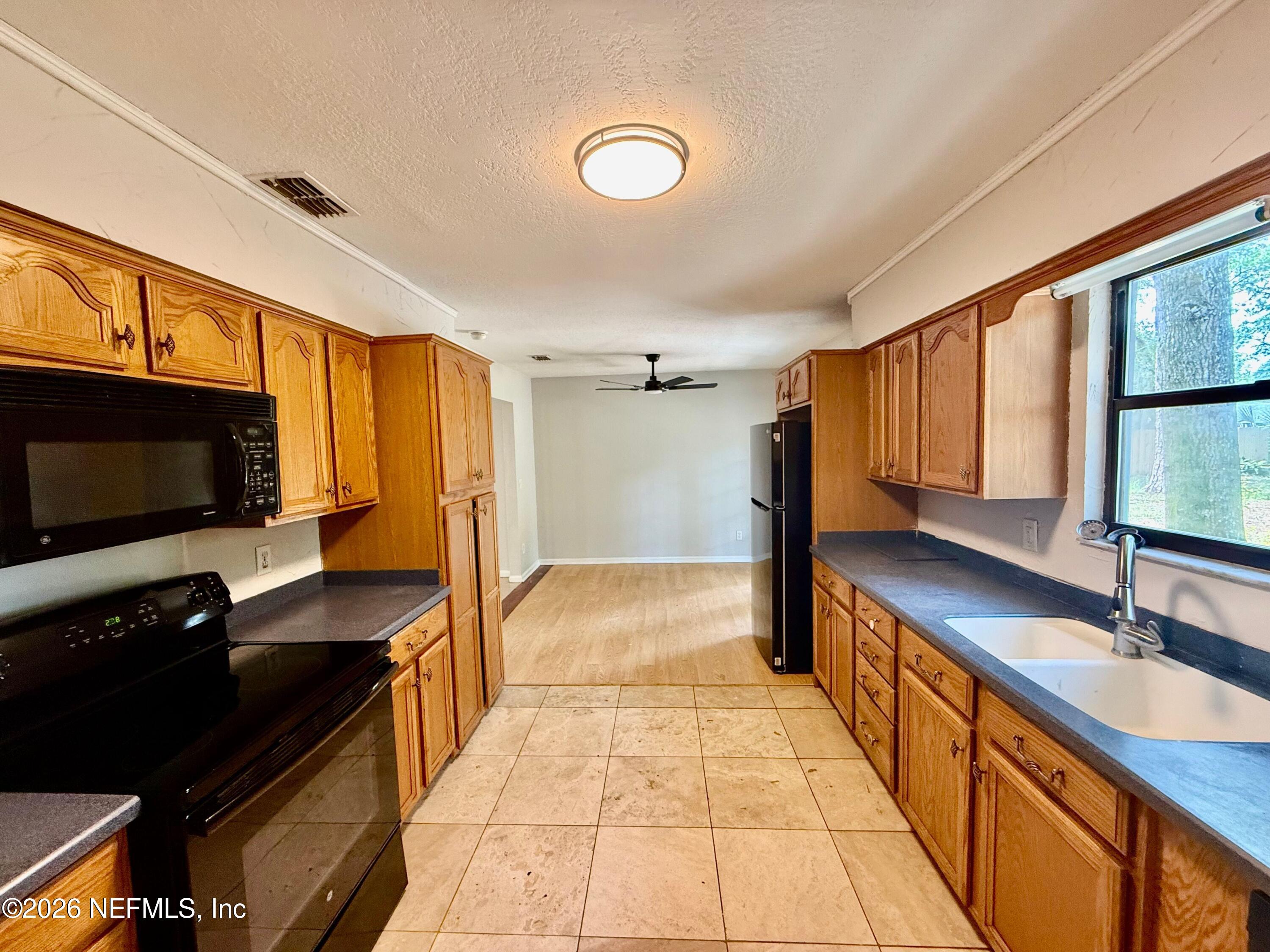 568 San Pablo Road North Jacksonville, FL 32225 - Photo 9 of 18 IMG_2050