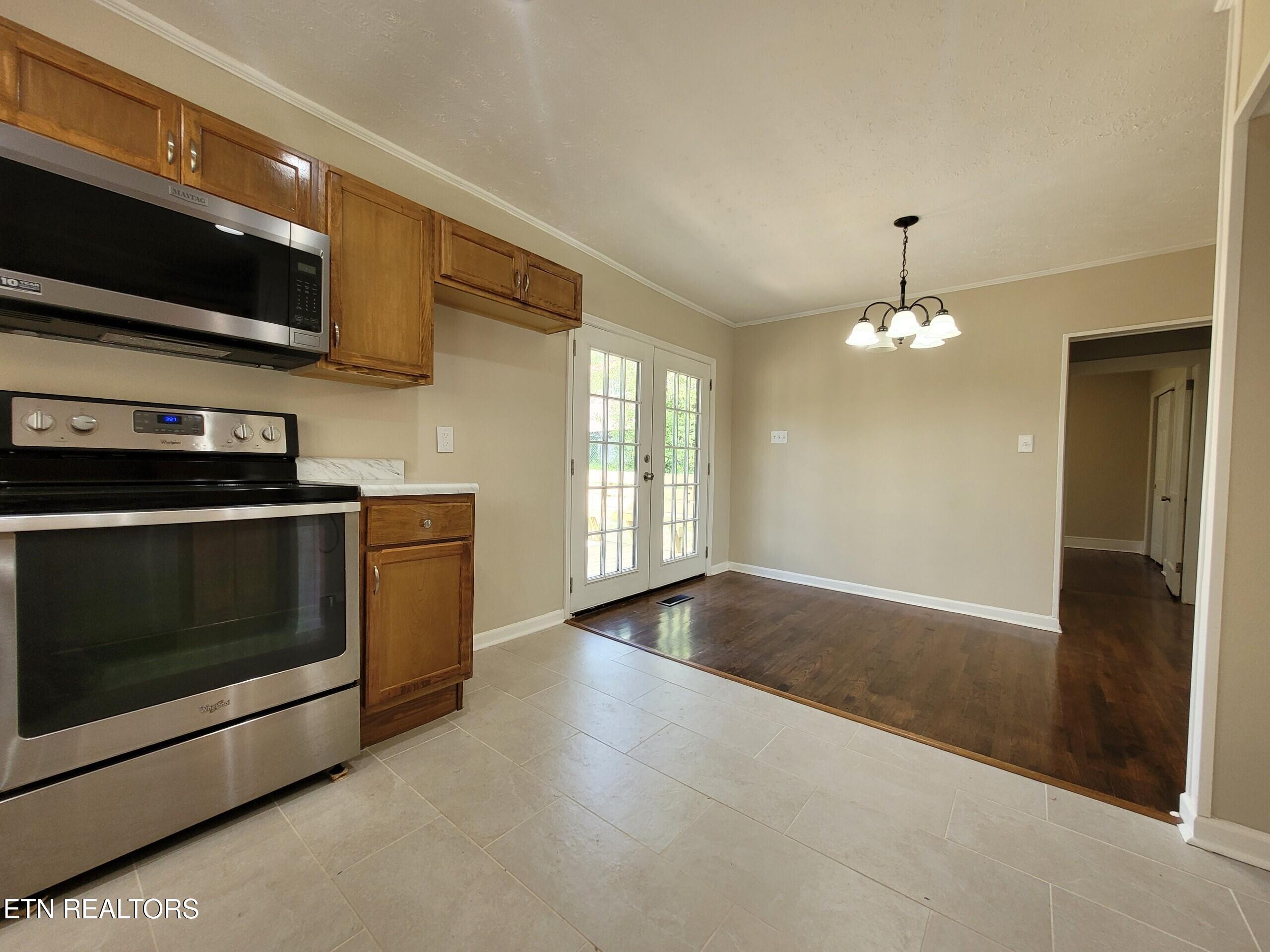 1319 Spring Hill Road Knoxville, TN 37914 - Photo 5 of 15 1000037124