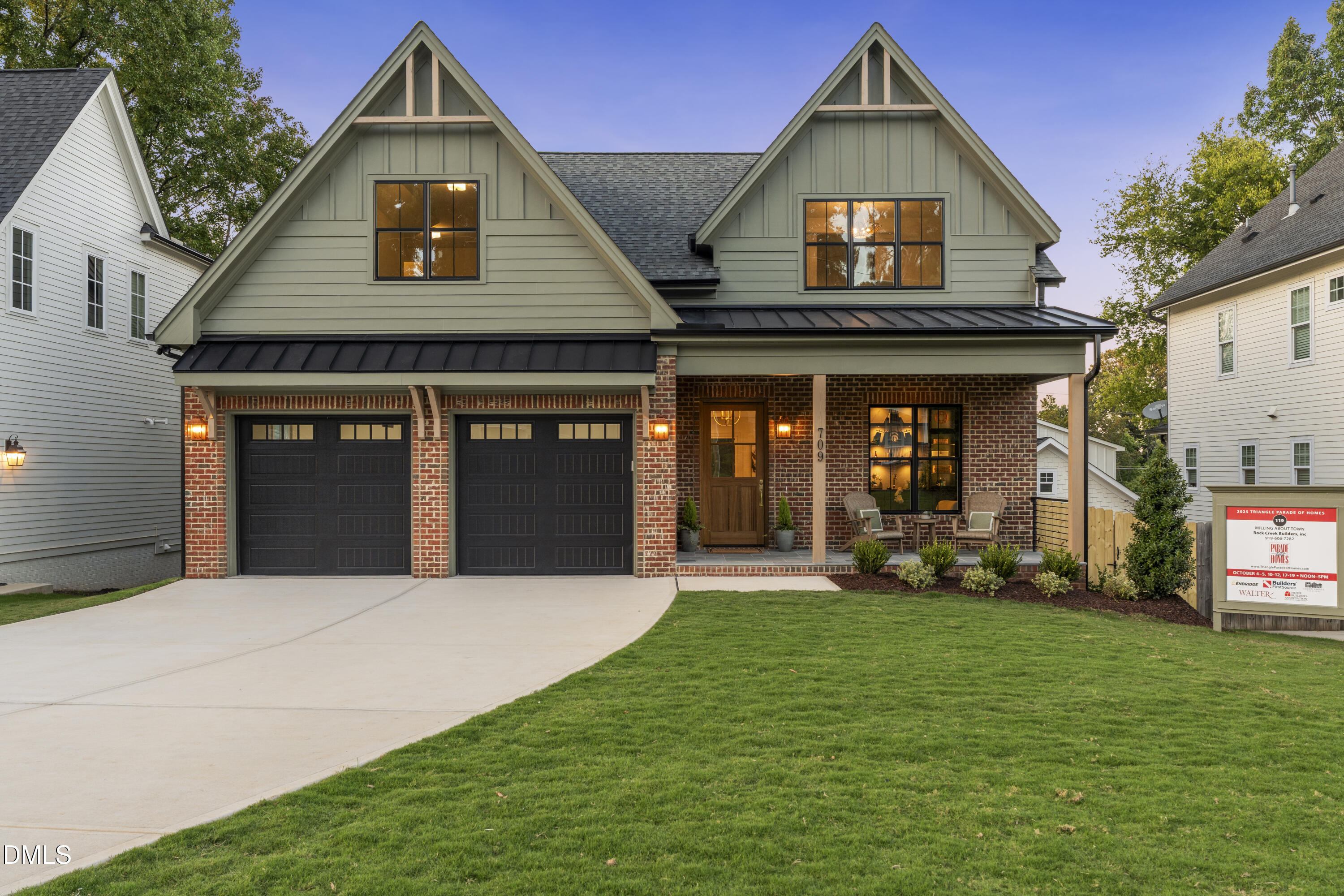 709 Mills Street Raleigh, NC 27608 - Photo 2 of 37 DSC04993