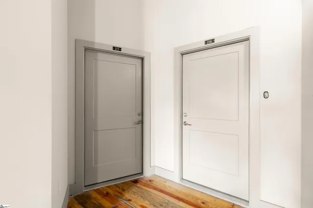 $270,000 | 806 Green Avenue, Unit 215, Greenville, SC 29605