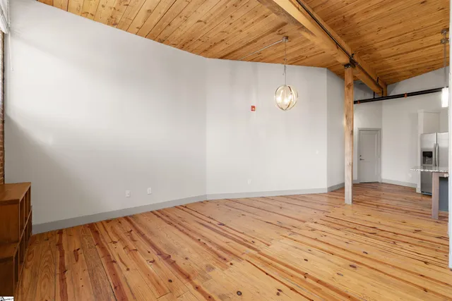 $270,000 | 806 Green Avenue, Unit 215, Greenville, SC 29605