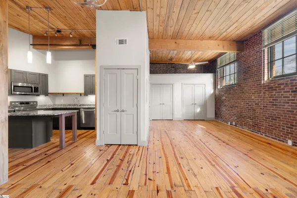 $245,000 | 806 Green Avenue, Unit 215, Greenville, SC 29605