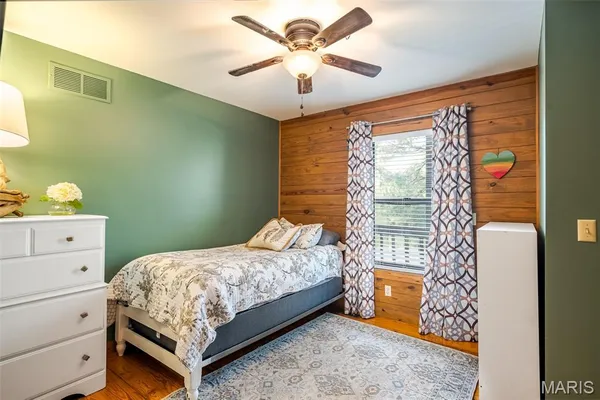 $415,000 | 1837 Lamplite Estates Drive, St. Clair, MO 63077
