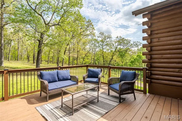 $415,000 | 1837 Lamplite Estates Drive, St. Clair, MO 63077