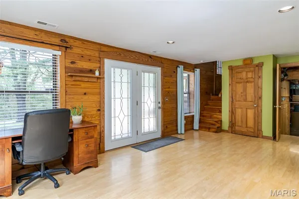 $415,000 | 1837 Lamplite Estates Drive, St. Clair, MO 63077