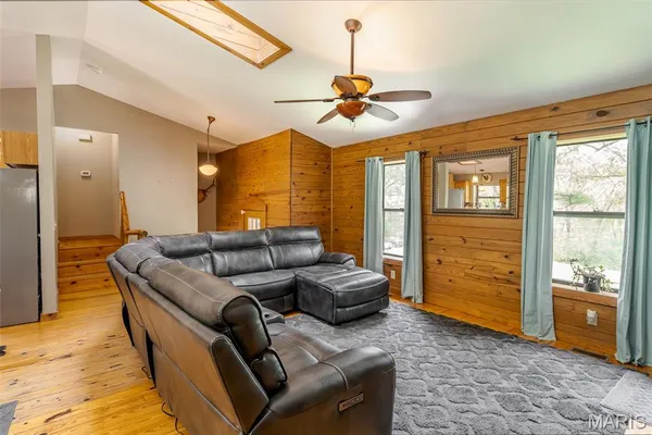 $415,000 | 1837 Lamplite Estates Drive, St. Clair, MO 63077