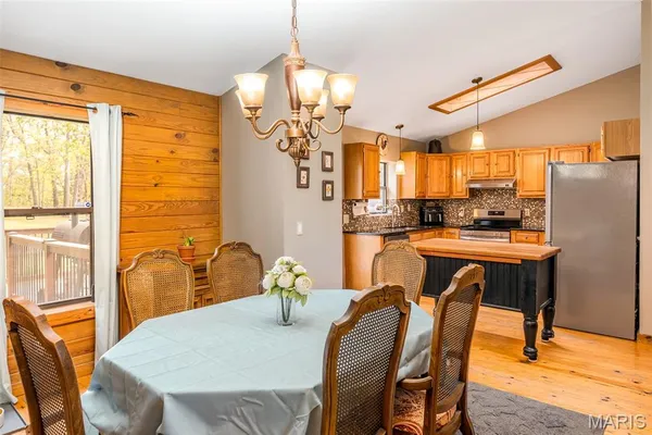 $415,000 | 1837 Lamplite Estates Drive, St. Clair, MO 63077