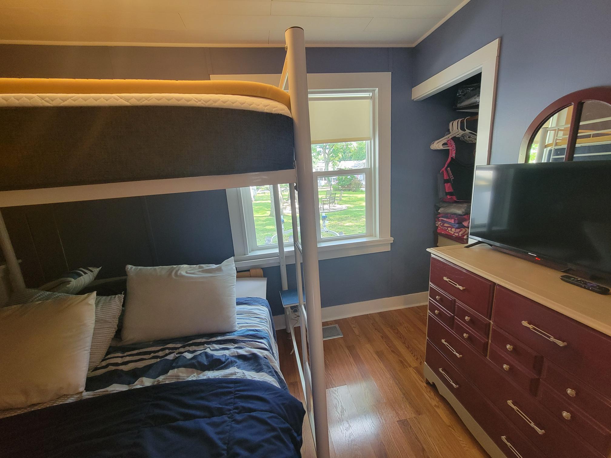 1610 Jackson Park Drive Delavan, WI 53115 - Photo 17 of 32 Bedroom