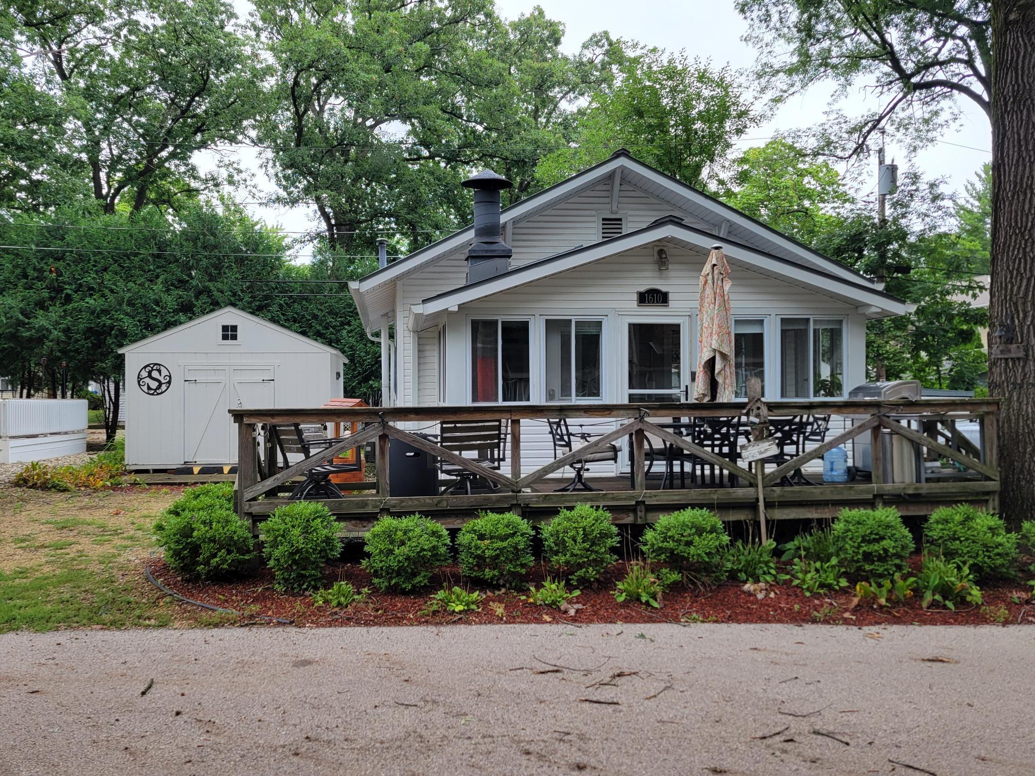 1610 Jackson Park Drive Delavan, WI 53115 - Photo 22 of 32 Street View