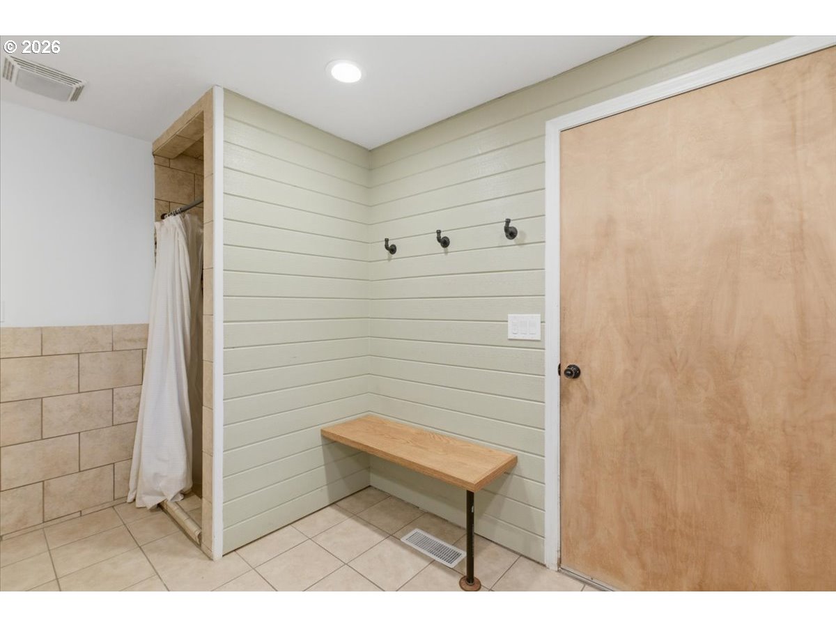 39129 Groshong Road Northeast Albany, OR 97321 - Photo 21 of 48