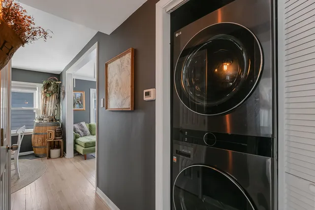 $2,600 | 18229 West Big Oaks Road, Grayslake, IL 60030