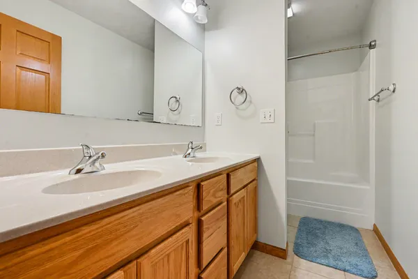 $479,900 | 6287 Markham Lane, Battle Creek, MI 49014