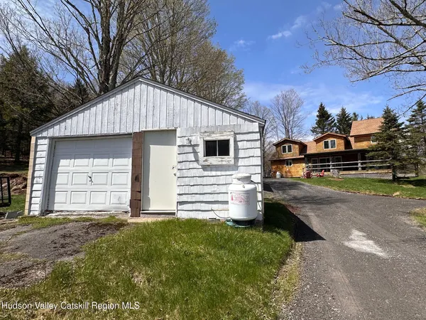 $567,000 | 35 Ski Bowl Road, Hunter, NY 12442
