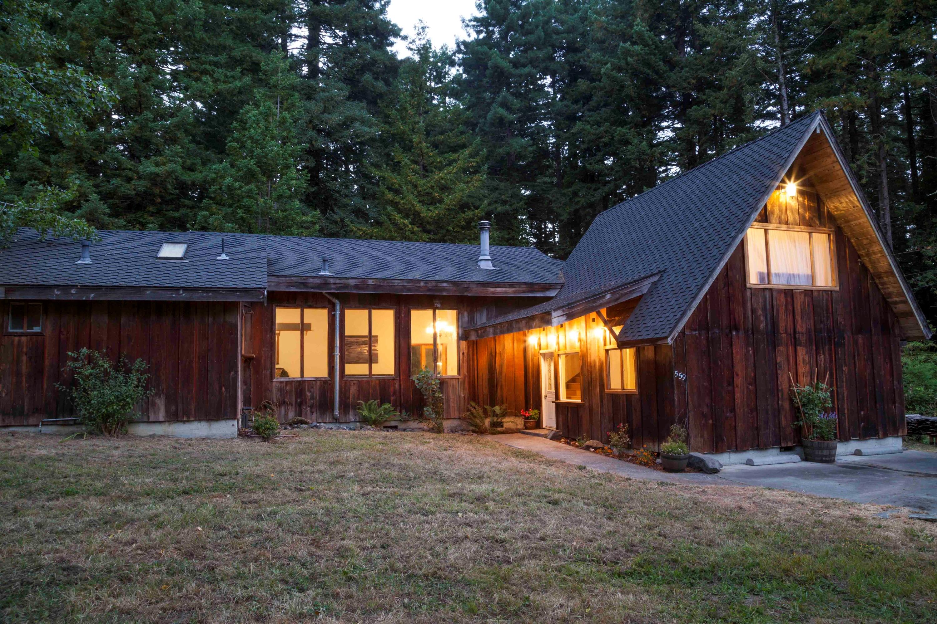559 Howard Heights Road Eureka, CA 95503 - Photo 1 of 1 Gallery Image 1