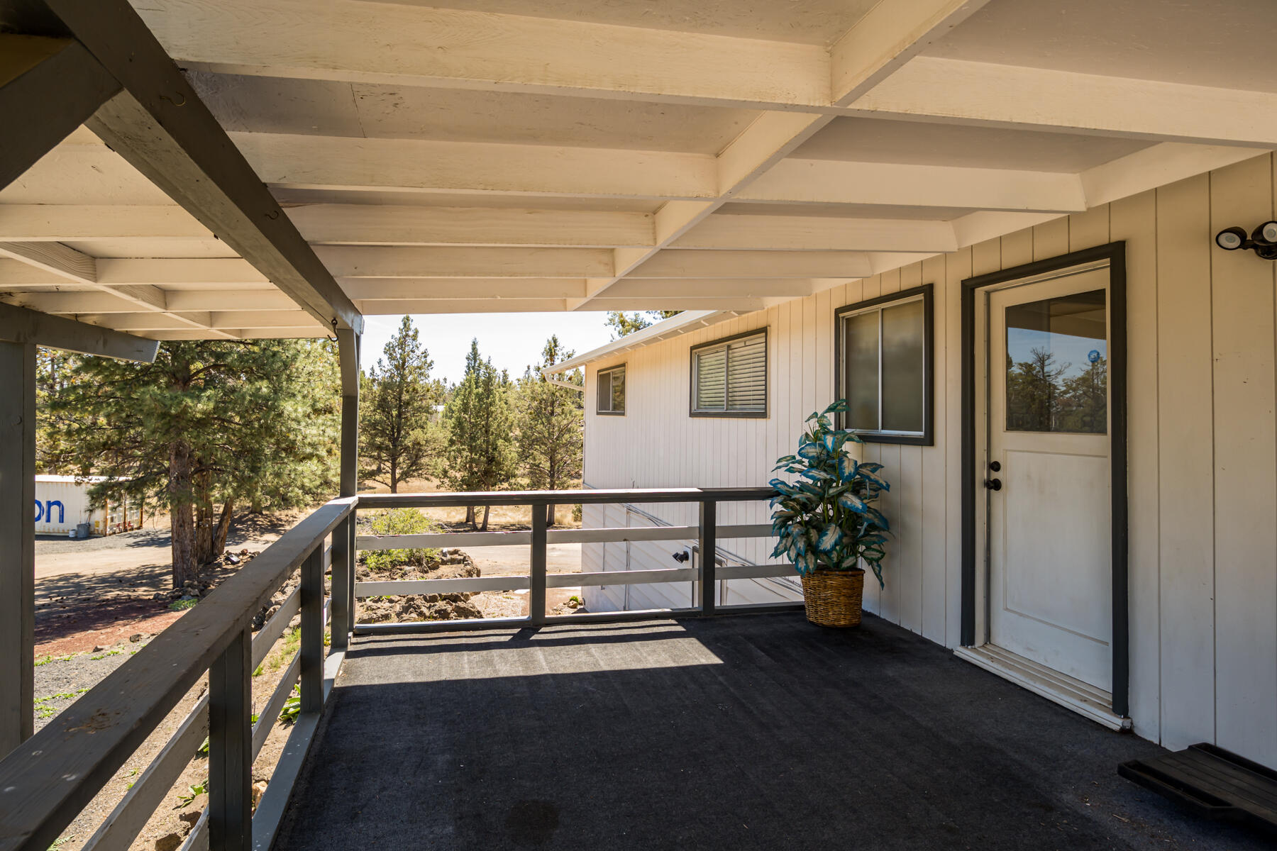 63710 O. B. Riley Road Bend, OR 97703 - Photo 30 of 58 JH5_2880