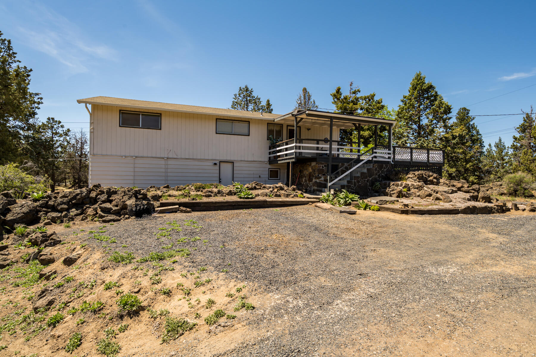63710 O. B. Riley Road Bend, OR 97703 - Photo 34 of 58 JH5_2884